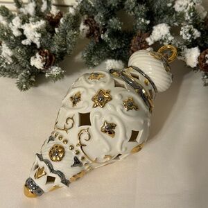 Lenox 2016 Annual Pierced Spire Ornament